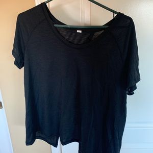 Lululemon short sleeve top